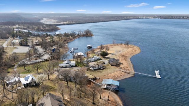 413 Lake Front Street, Disney, OK 74340