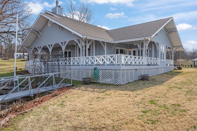 413 Lake Front Street, Disney, OK 74340