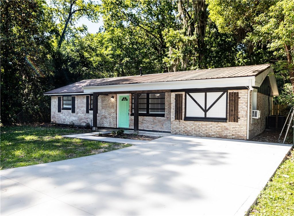 217 Wesley Street A, Savannah, GA 31405