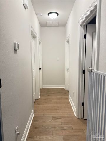 3060 Mountain Laurel Tr, Cantonment, FL 32533