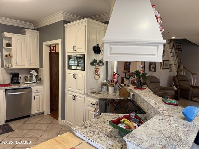 314 Fort Hamilton Drive, Opelousas, LA 70570