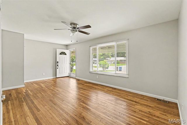 11353 Birmingham Court, St Louis, MO 63138
