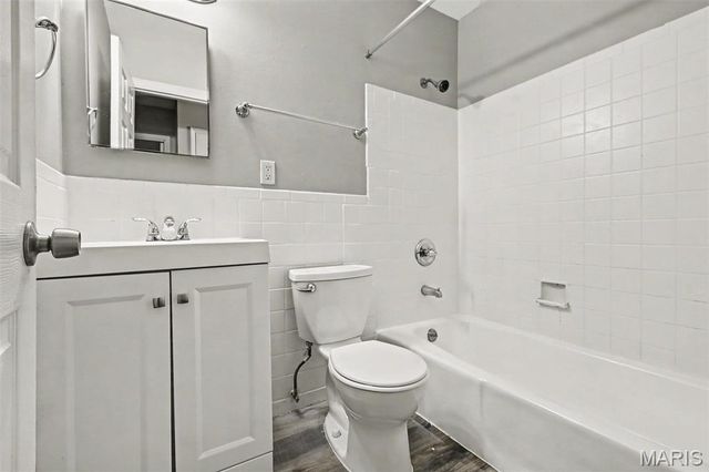 11353 Birmingham Court, St Louis, MO 63138