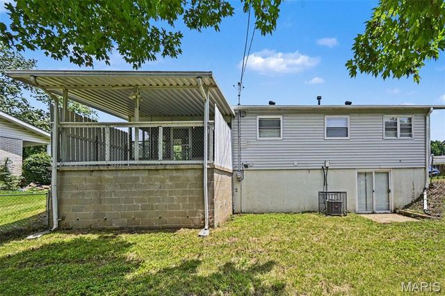 11353 Birmingham Court, St Louis, MO 63138