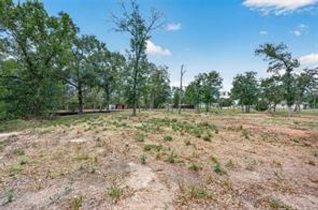 38056 S Bonnie Lake Drive, Hempstead, TX 77445