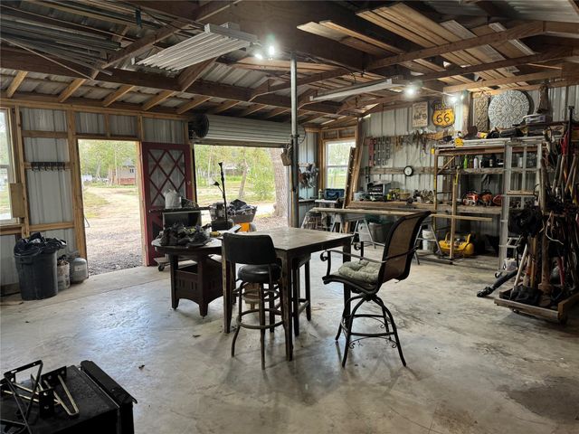 38056 S Bonnie Lake Drive, Hempstead, TX 77445