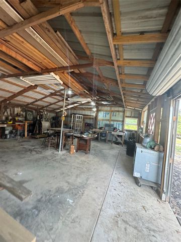 38056 S Bonnie Lake Drive, Hempstead, TX 77445