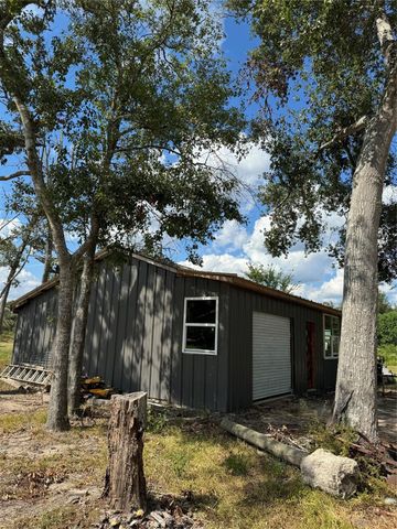 38056 S Bonnie Lake Drive, Hempstead, TX 77445