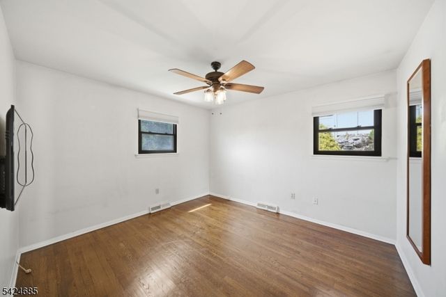 15 Sunnyhill Rd, Rockaway Twp., NJ 07801