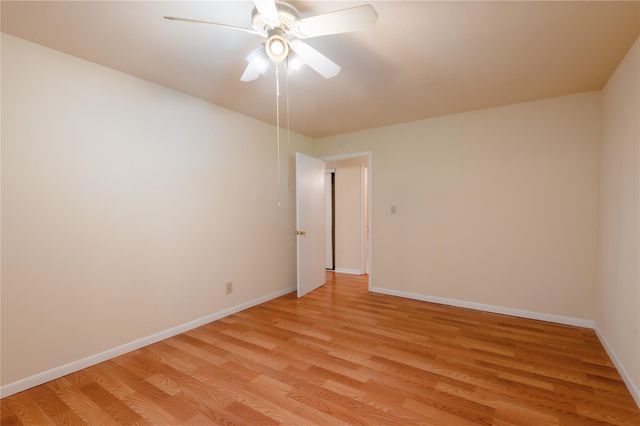 138 Summer Place C, Huntsville, TX 77340