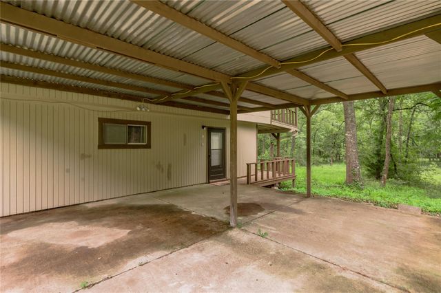 138 Summer Place C, Huntsville, TX 77340