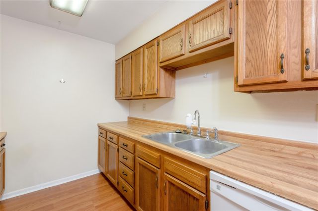 138 Summer Place C, Huntsville, TX 77340