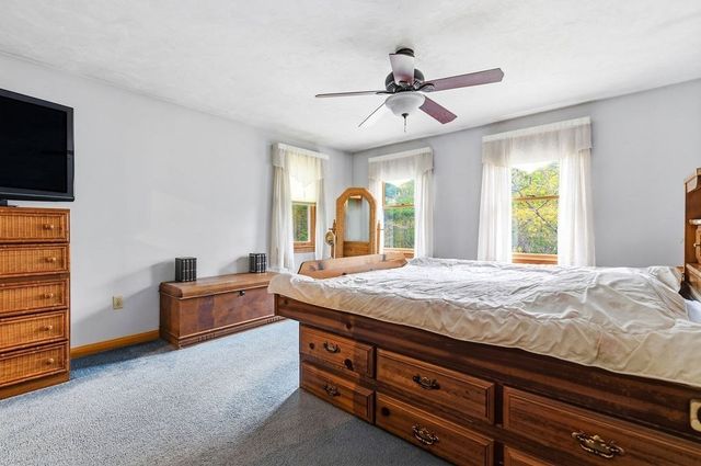 71 Harvey St, Taunton, MA 02780