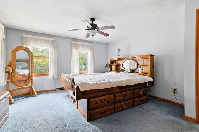 71 Harvey St, Taunton, MA 02780