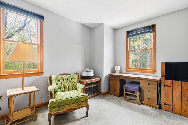 71 Harvey St, Taunton, MA 02780