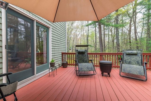 71 Harvey St, Taunton, MA 02780