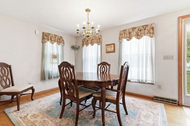 71 Harvey St, Taunton, MA 02780