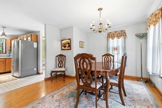71 Harvey St, Taunton, MA 02780
