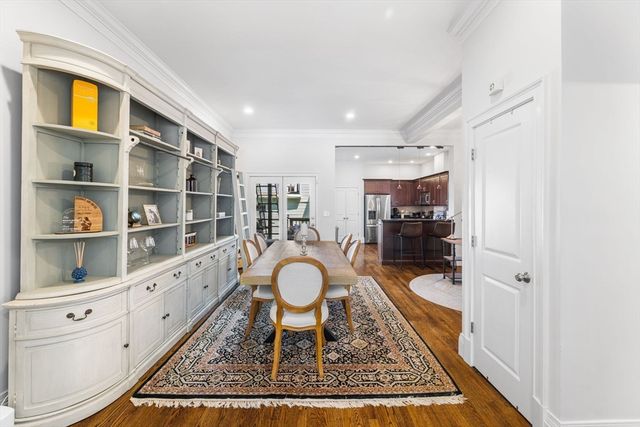 16 Thomas Park 1, Boston, MA 02127