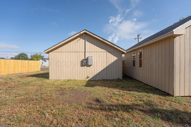 810 N CLEVELAND Street, Amarillo, TX 79107