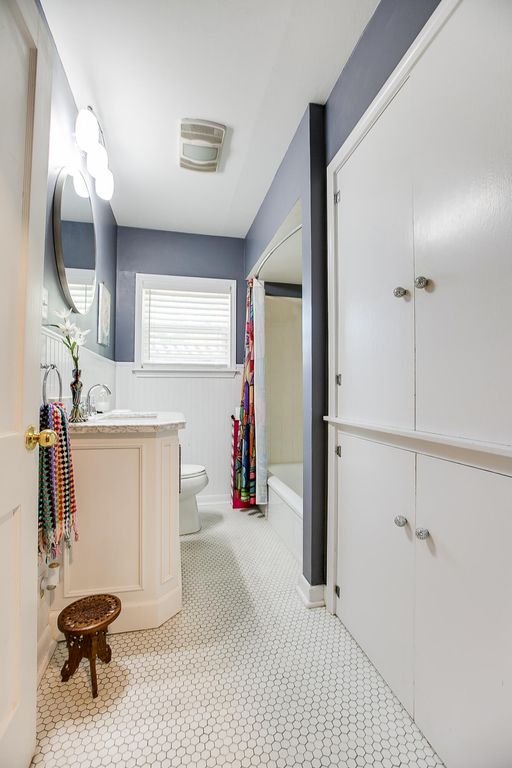 Image 14 of property listing at 2206 W Concho Avenue, San Angelo, TX 76901