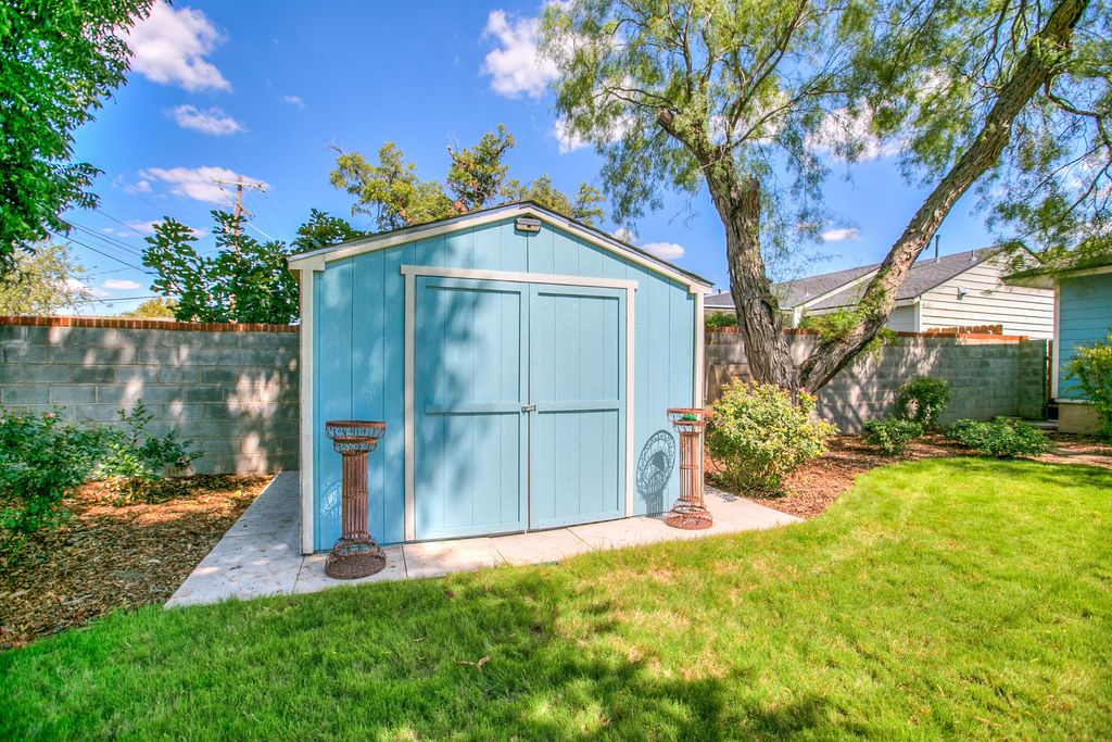 Image 37 of property listing at 2206 W Concho Avenue, San Angelo, TX 76901