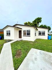 5532 SW 22nd St 5532, West Park, FL 33023