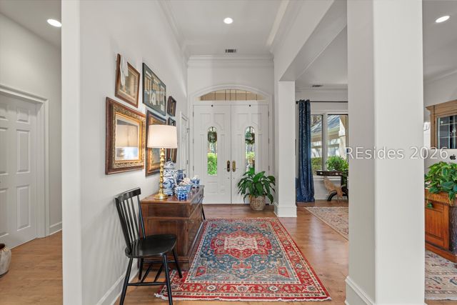 12 Shaftsbury Ln, Hilton Head Island, SC 29926