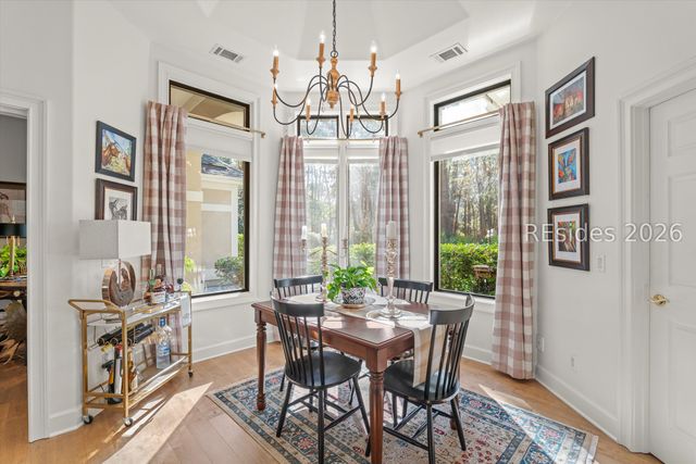 12 Shaftsbury Ln, Hilton Head Island, SC 29926