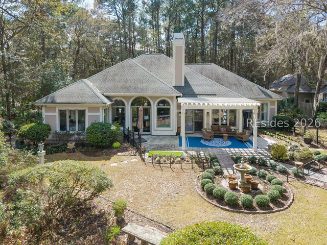 12 Shaftsbury Ln, Hilton Head Island, SC 29926