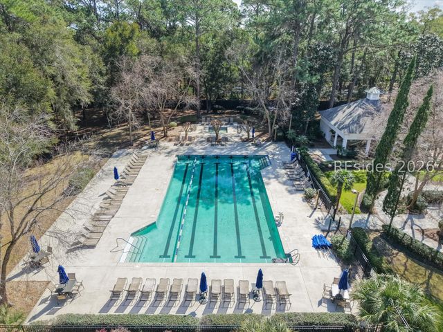 12 Shaftsbury Ln, Hilton Head Island, SC 29926