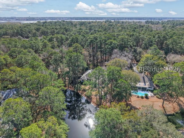 12 Shaftsbury Ln, Hilton Head Island, SC 29926