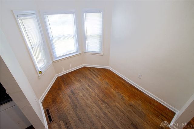 2233 Deering Avenue, Dayton, OH 45406