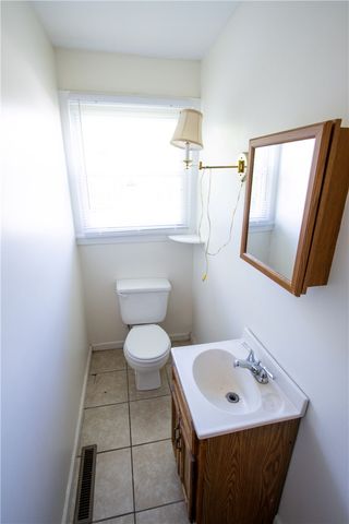 2233 Deering Avenue, Dayton, OH 45406
