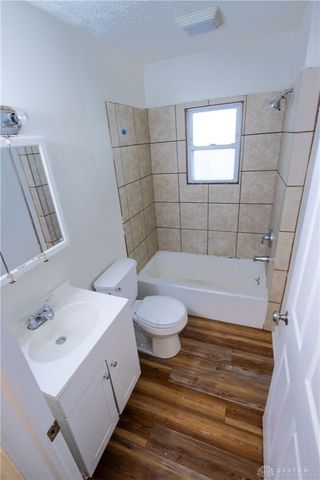2233 Deering Avenue, Dayton, OH 45406