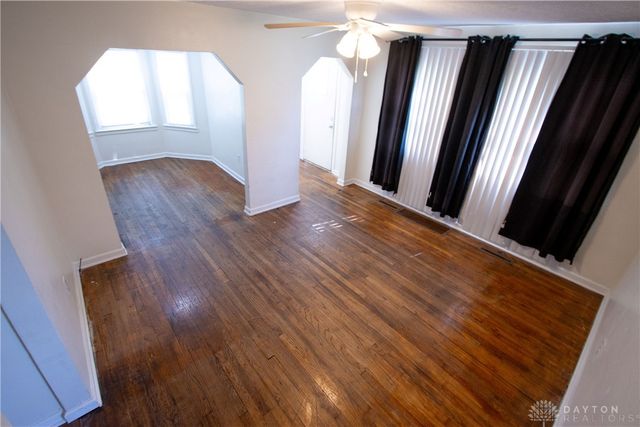 2233 Deering Avenue, Dayton, OH 45406