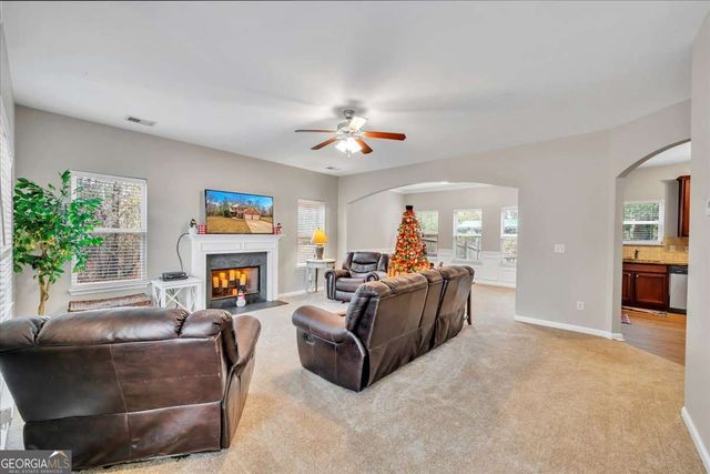 128 Shoal Park Drive, Mcdonough, GA 30252