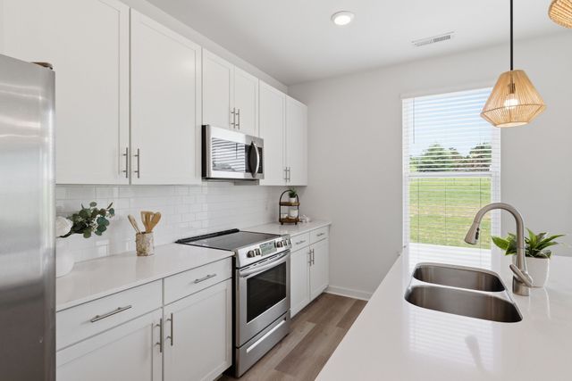 409 Irwin Way, Spring Hill, TN 37174