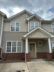2717 Andover Glen Road, Raleigh, NC 27604