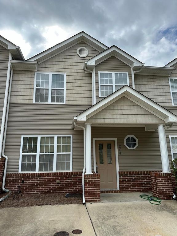 2717 Andover Glen Road, Raleigh, NC 27604