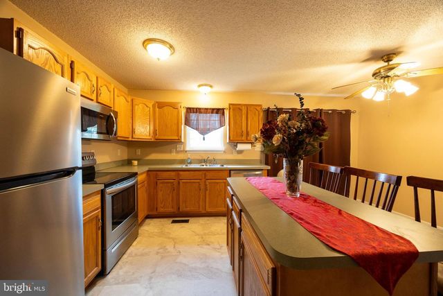 351 MIMOSA DR, Martinsburg, WV 25404