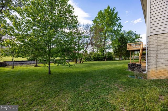 351 MIMOSA DR, Martinsburg, WV 25404
