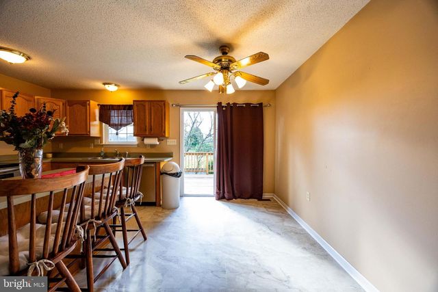 351 MIMOSA DR, Martinsburg, WV 25404