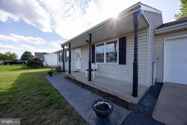 351 MIMOSA DR, Martinsburg, WV 25404