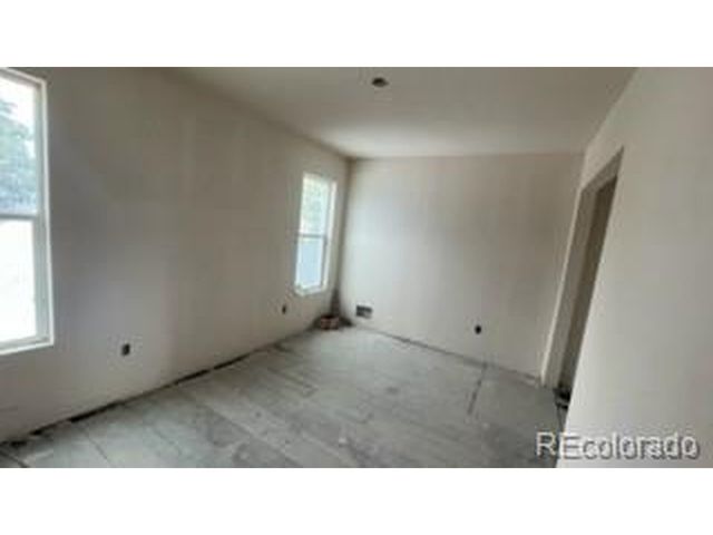 3233 Curtis St, Denver, CO 80205