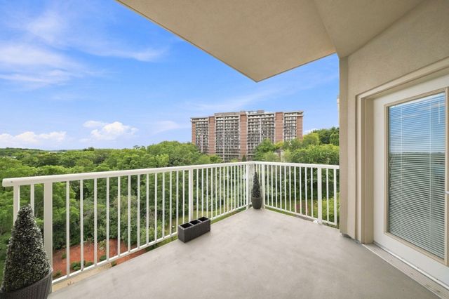 38 Village Rd 704, Middleton, MA 01949