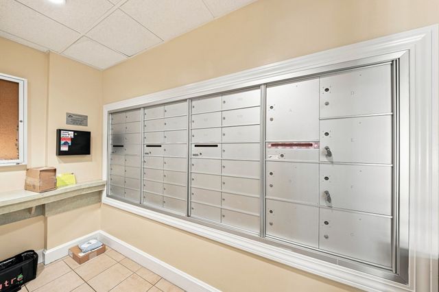 38 Village Rd 704, Middleton, MA 01949