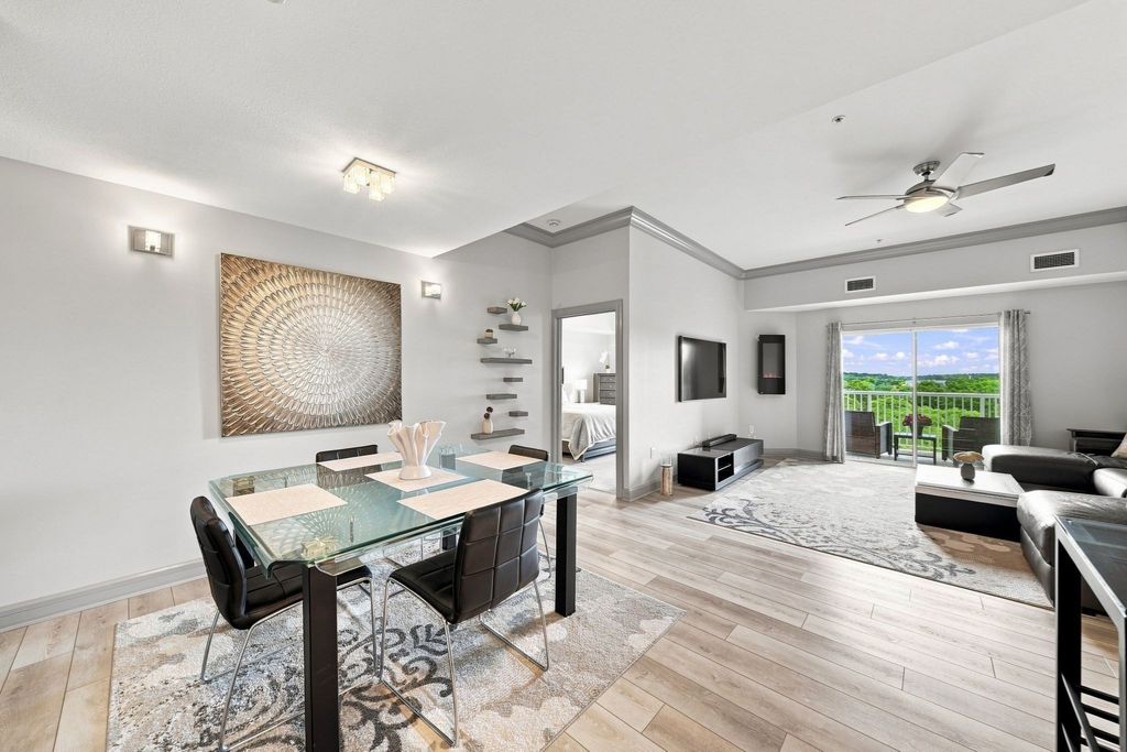 38 Village Rd 704, Middleton, MA 01949