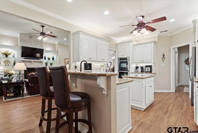 1434 Hideaway Ln W, Hideaway, TX 75771