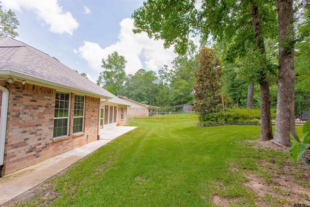 1434 Hideaway Ln W, Hideaway, TX 75771